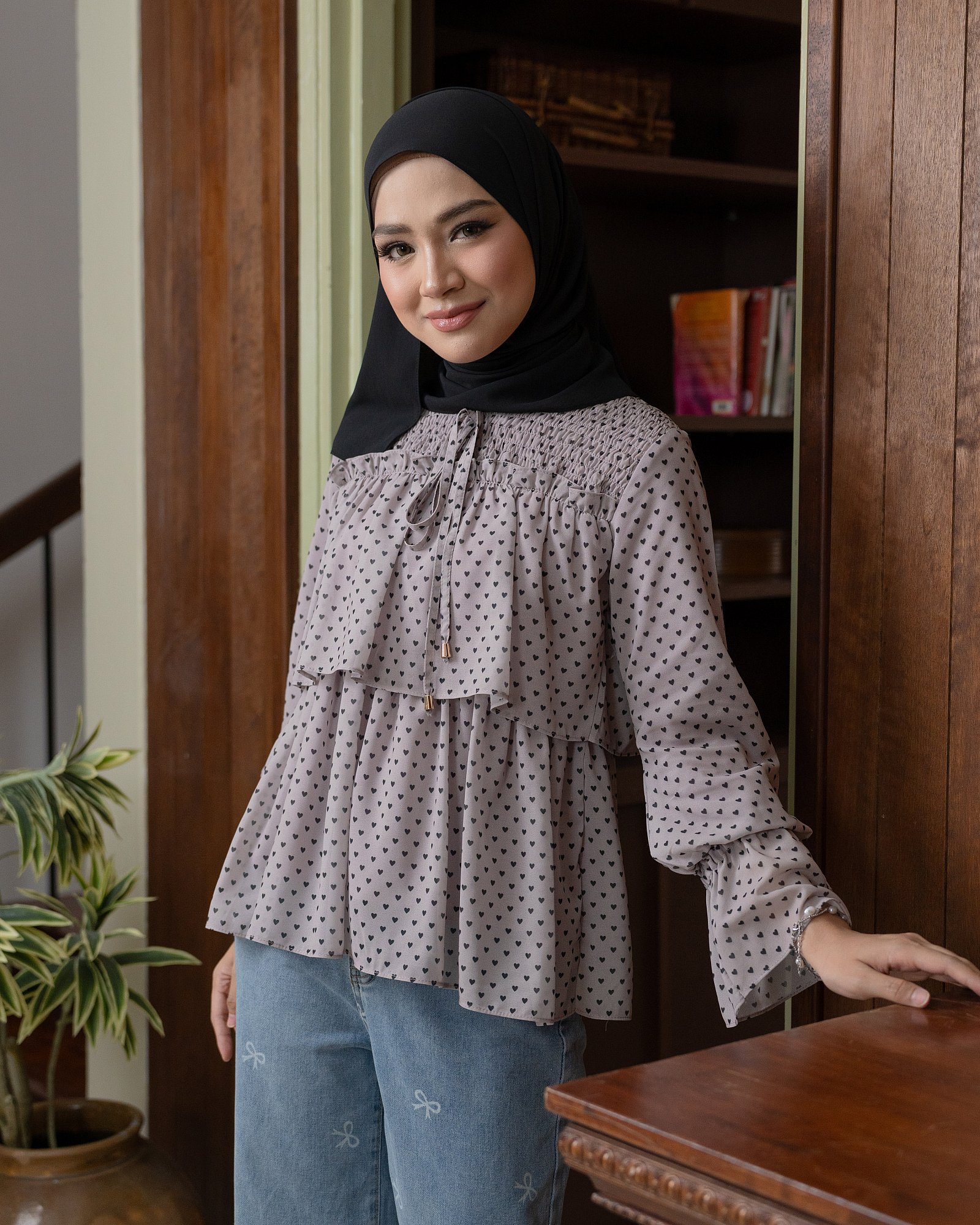 DOLLY BLOUSE - SMOKE GREY