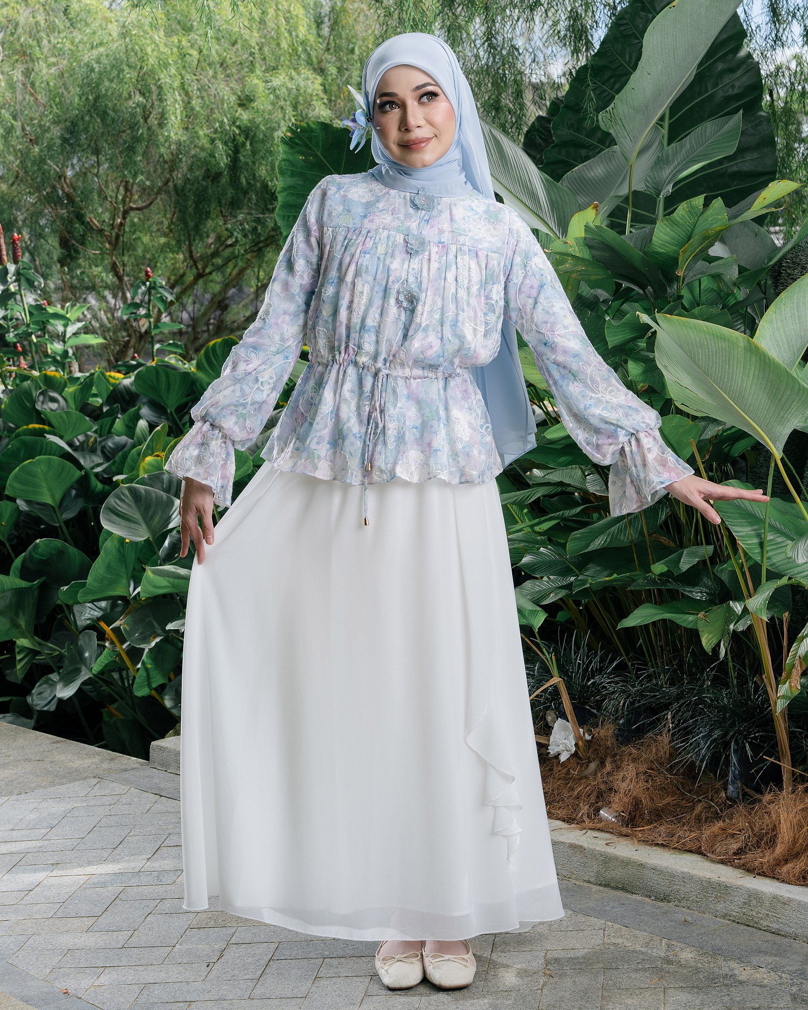 ELSA BLOUSE - CRYSTAL BLUE