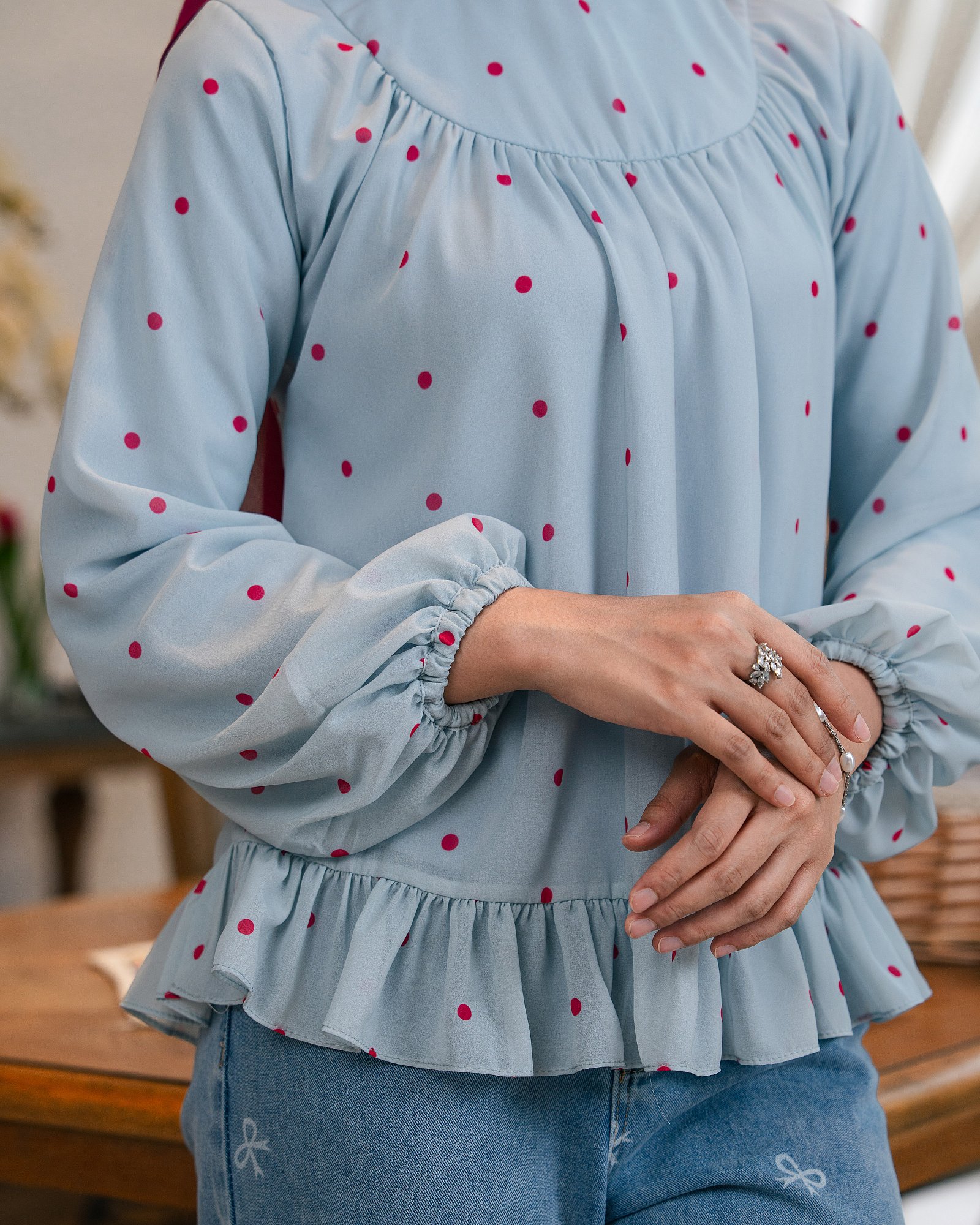 SEINNA BLOUSE - BABY BLUE