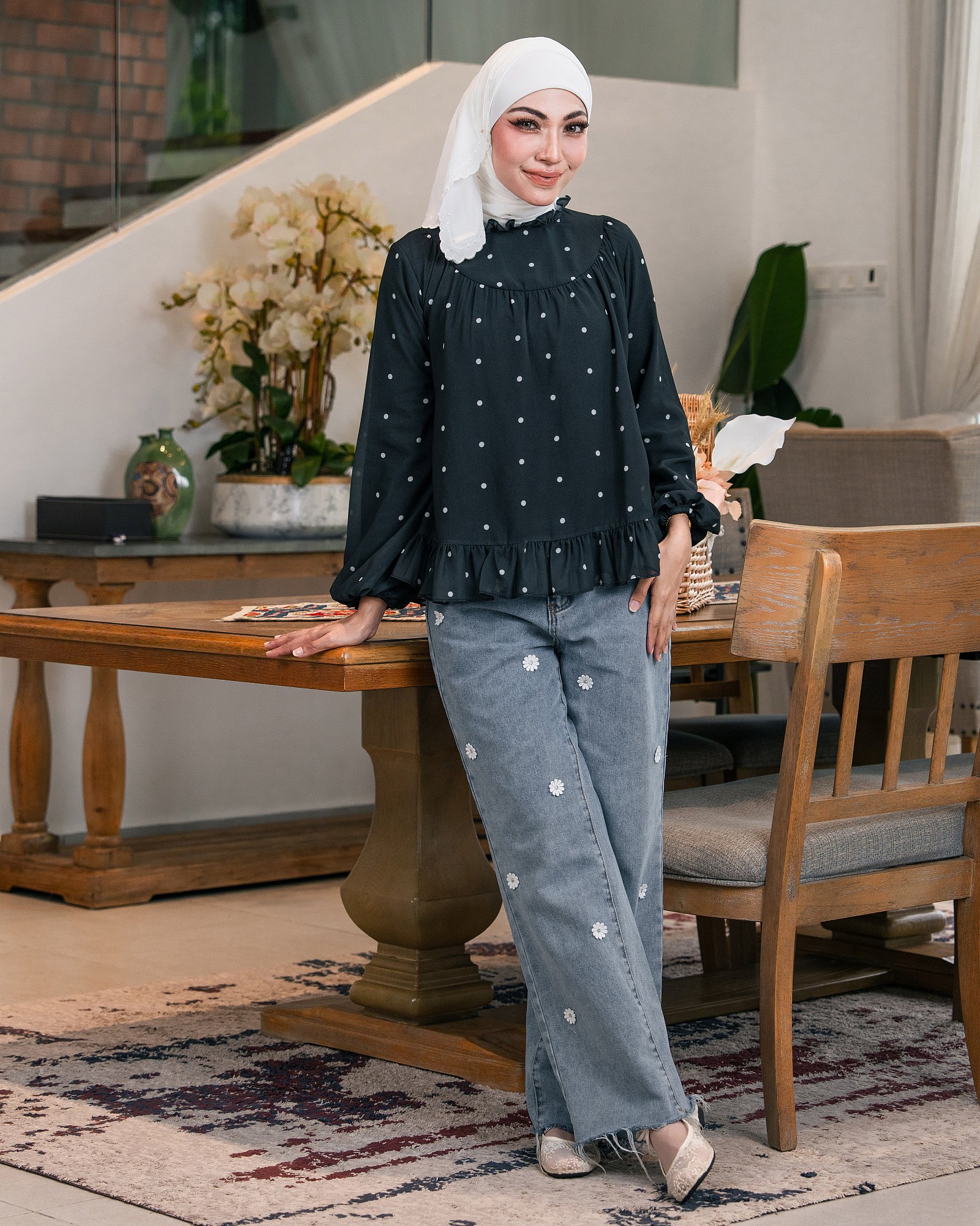 SEINNA BLOUSE - SLATE BLACK