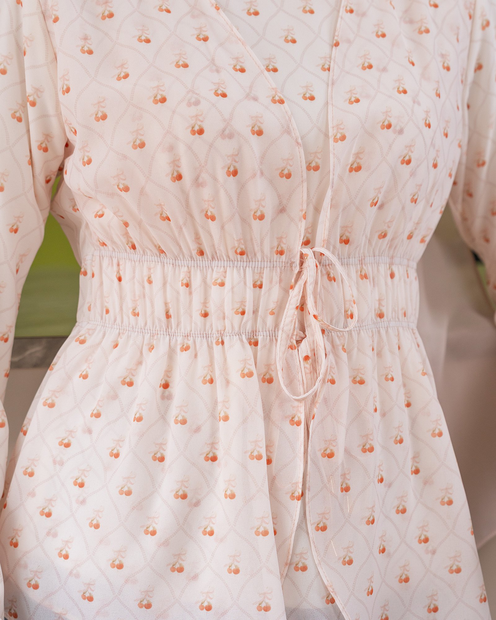 AMORA BLOUSE - VANILLA CREAM