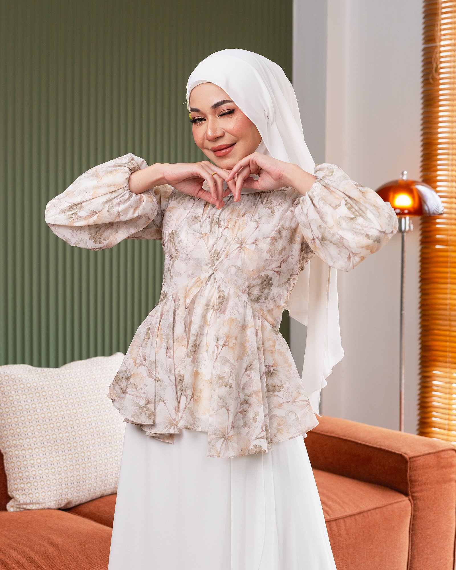 FLORA BLOUSE - OLIVE SAND