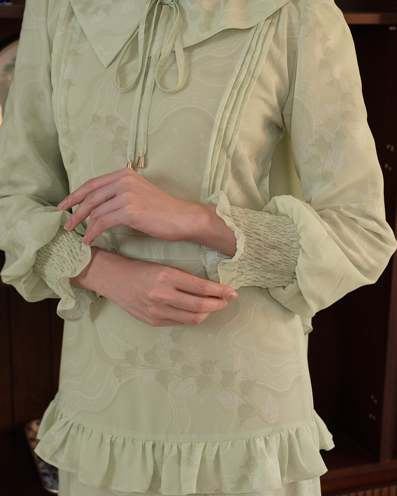 ELLE DRESS - APPLE GREEN