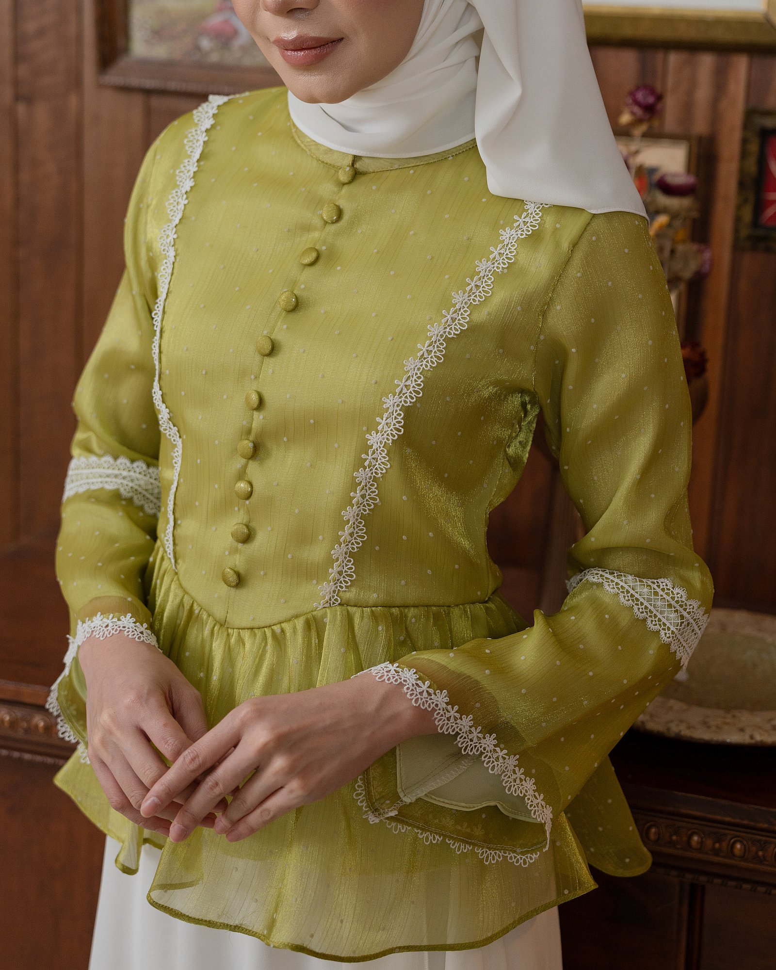 EIRA BLOUSE - LIME PUNCH