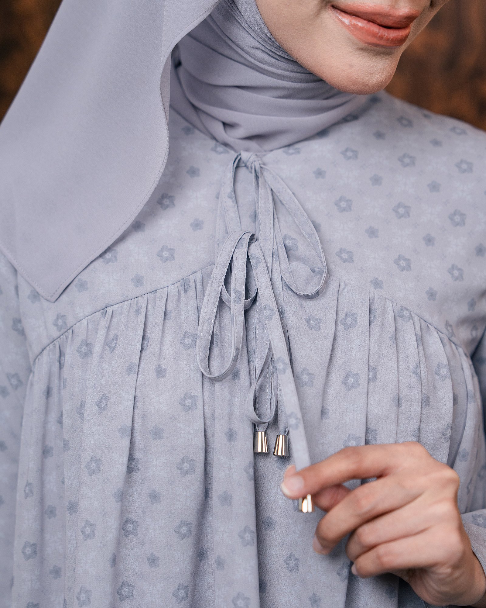POPPY BLOUSE - LIGHT GREY