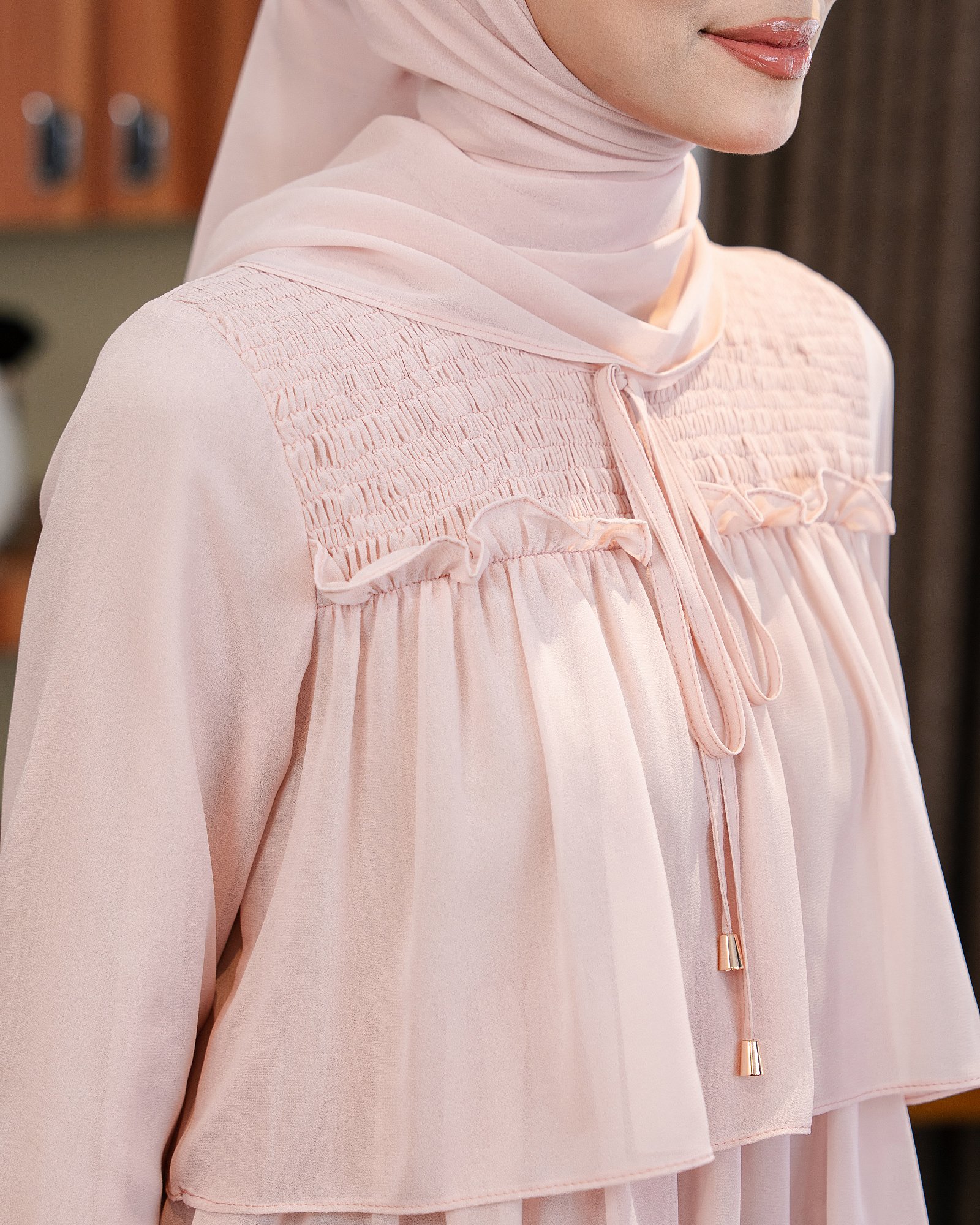 DOLLY BLOUSE - SOFT PEACH