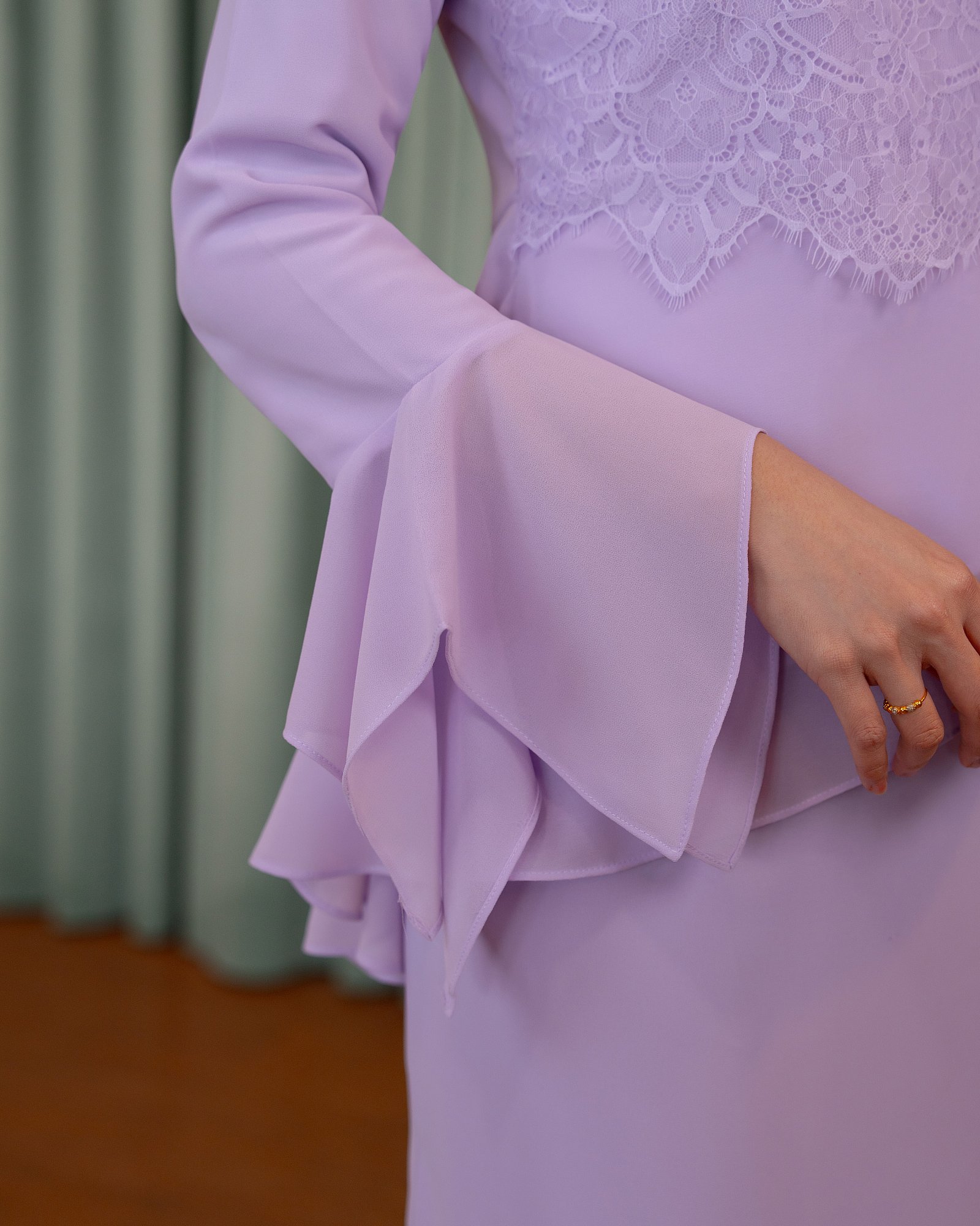 SOPHIA KURUNG - LILAC PURPLE