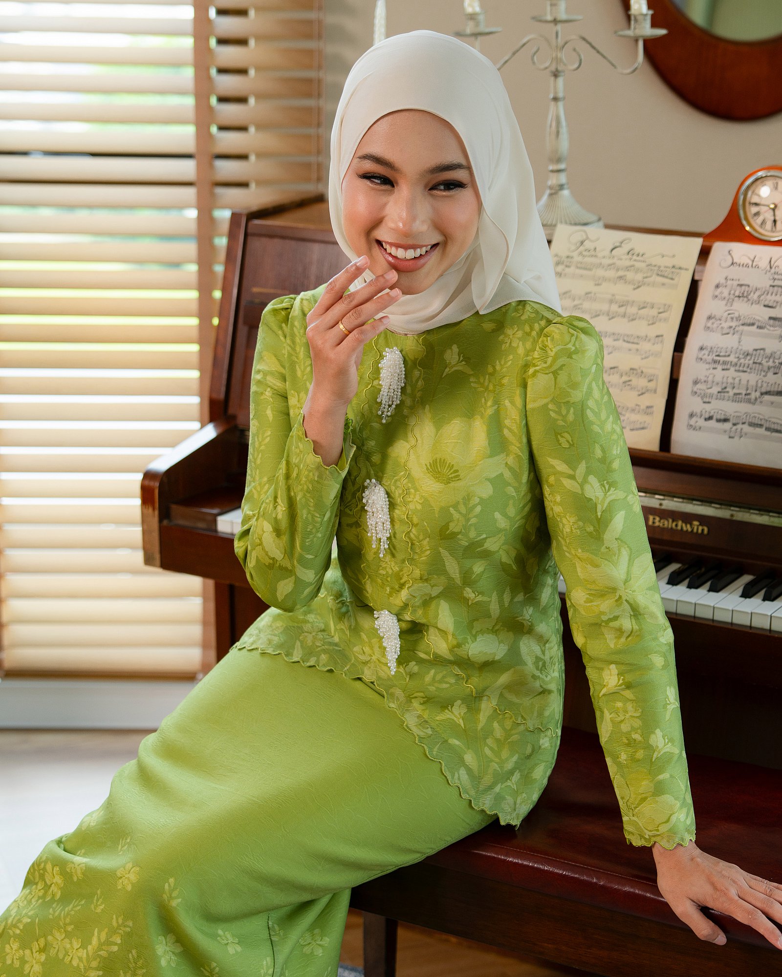 EVA KURUNG - LIME GREEN