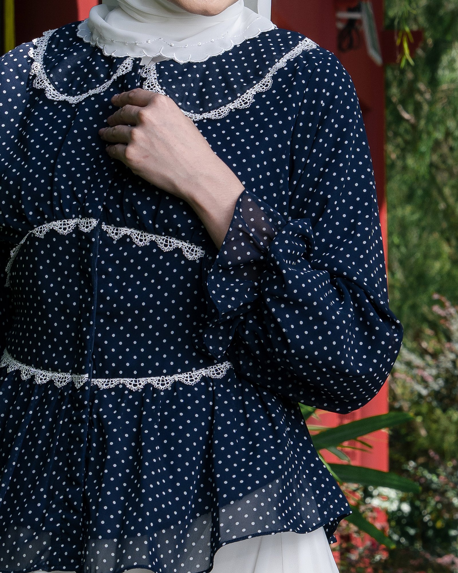 LUMI BLOUSE - NAVY BLUE