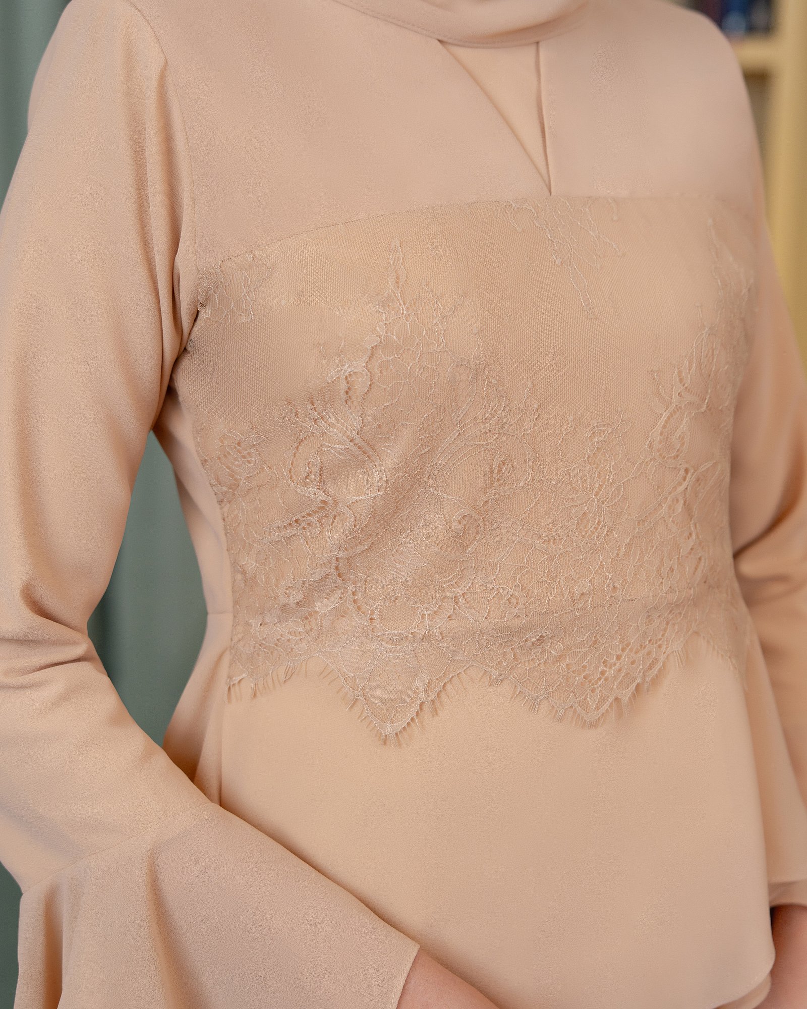 SOPHIA KURUNG - WARM NUDE