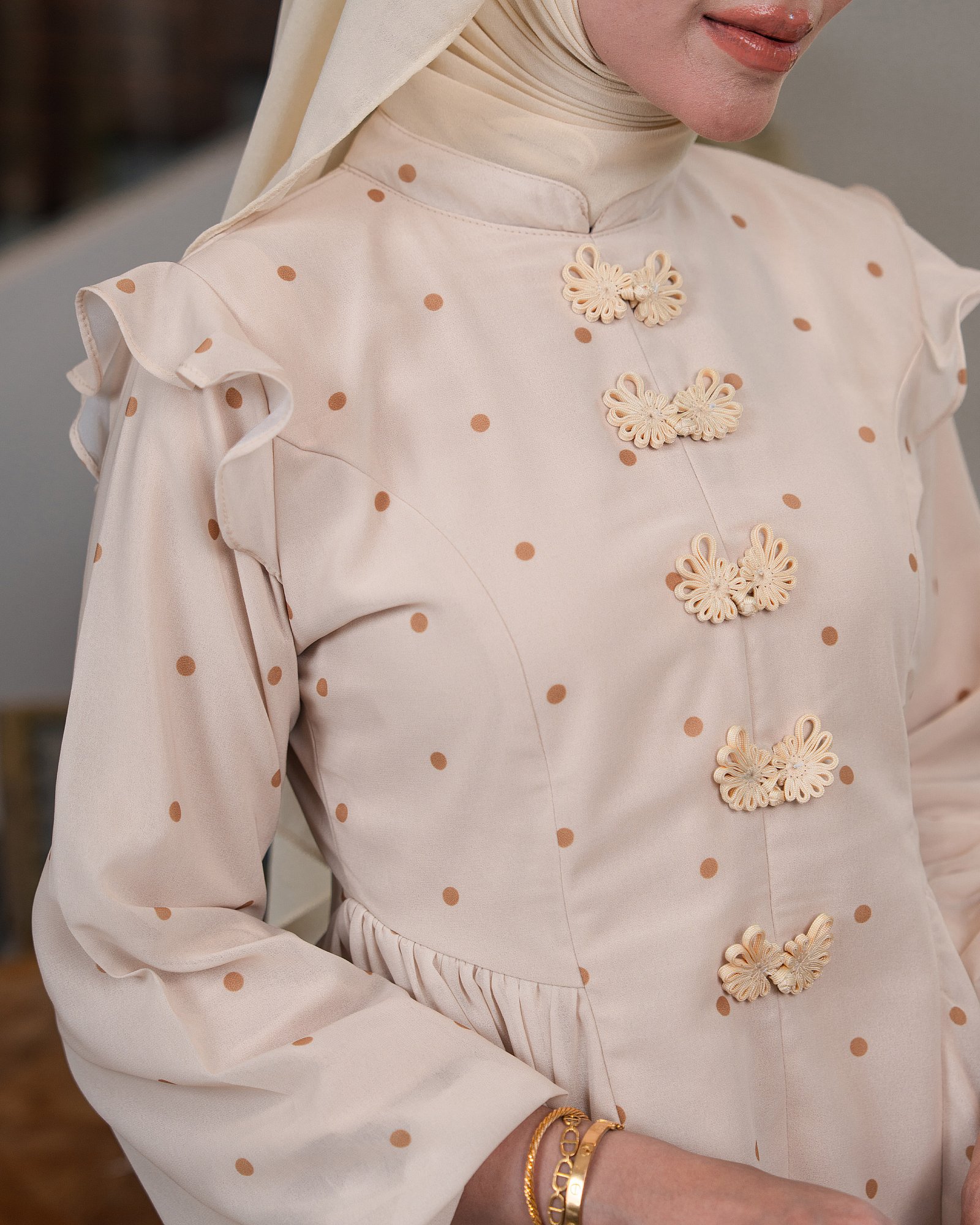 CHARLOTTE SET - OATMILK