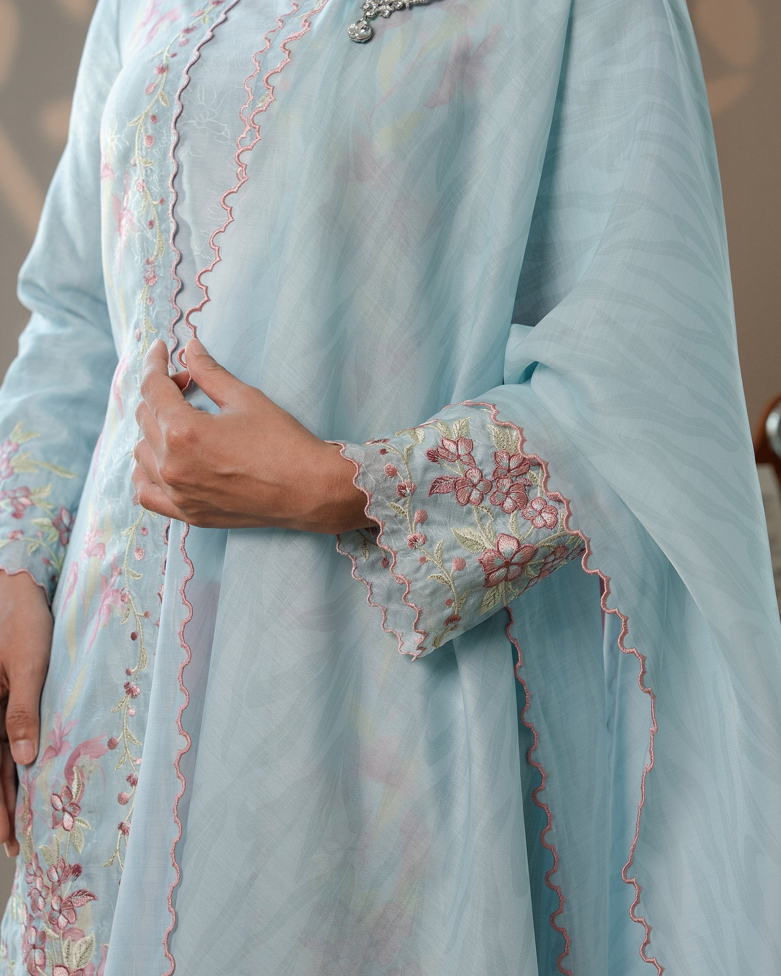 LILY KURUNG - PADDLE POP