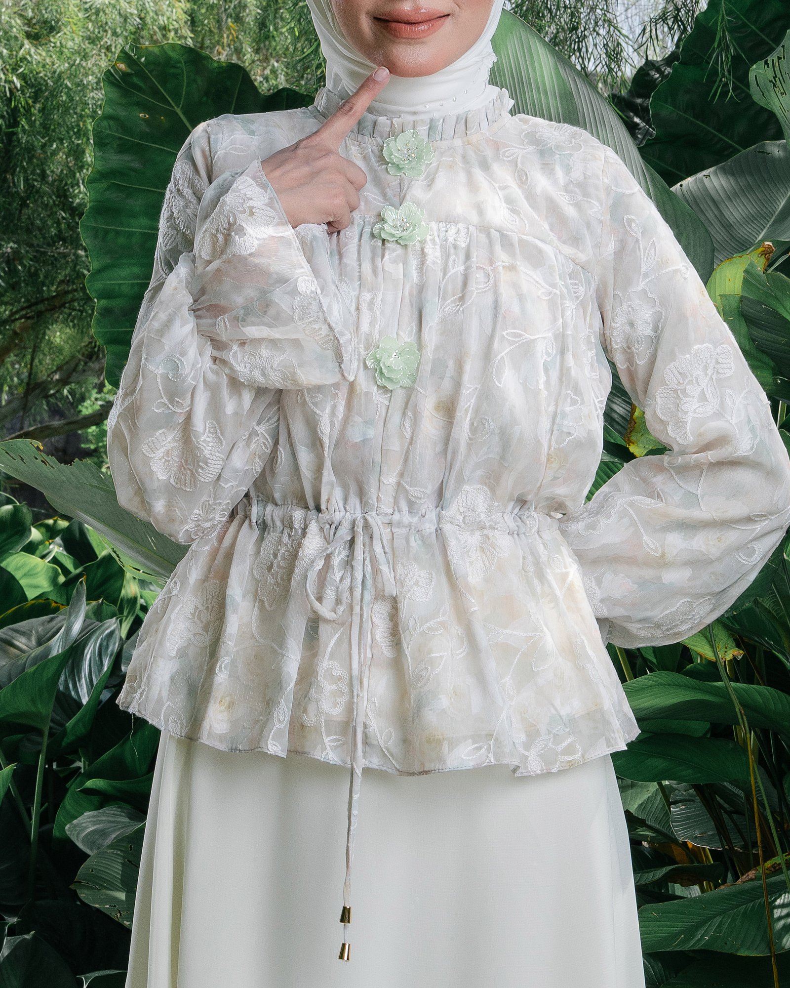 ELSA BLOUSE - PISTACHIO MIST