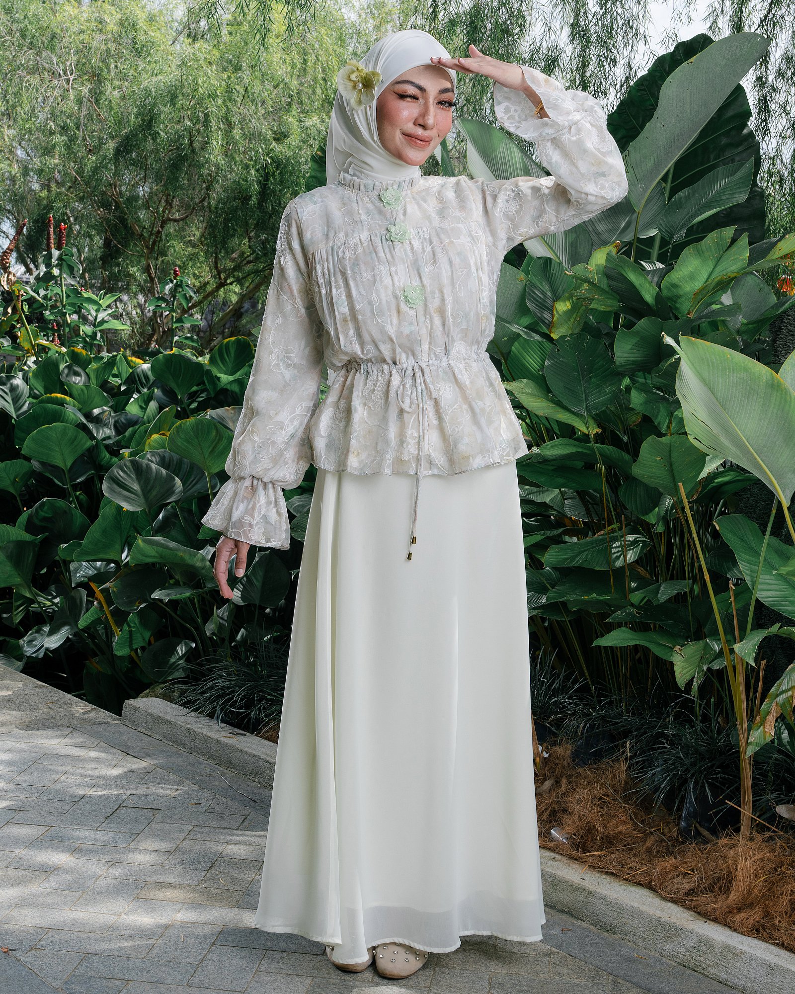ELSA BLOUSE - PISTACHIO MIST