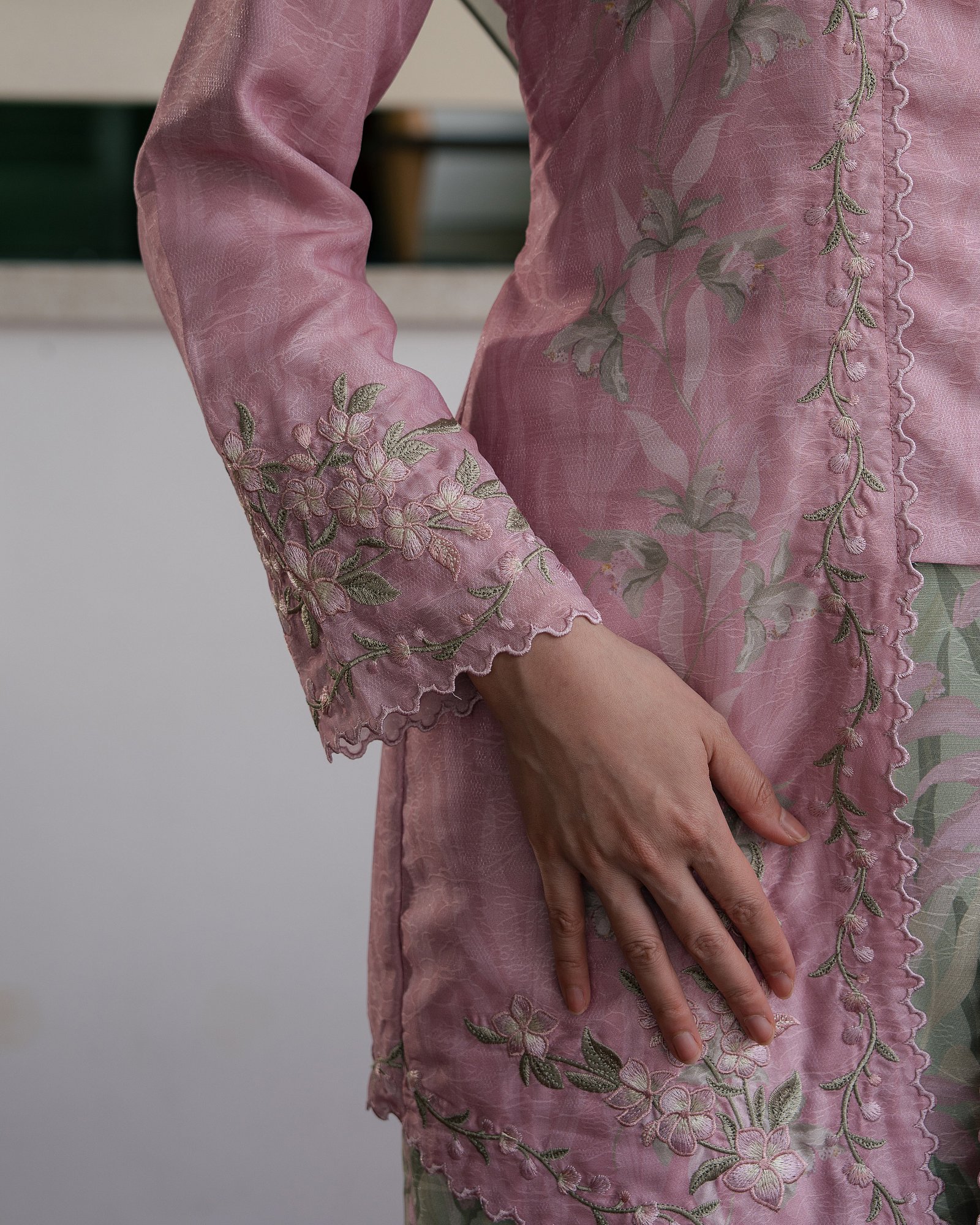 LILY KURUNG - STRAWBERRY MATCHA