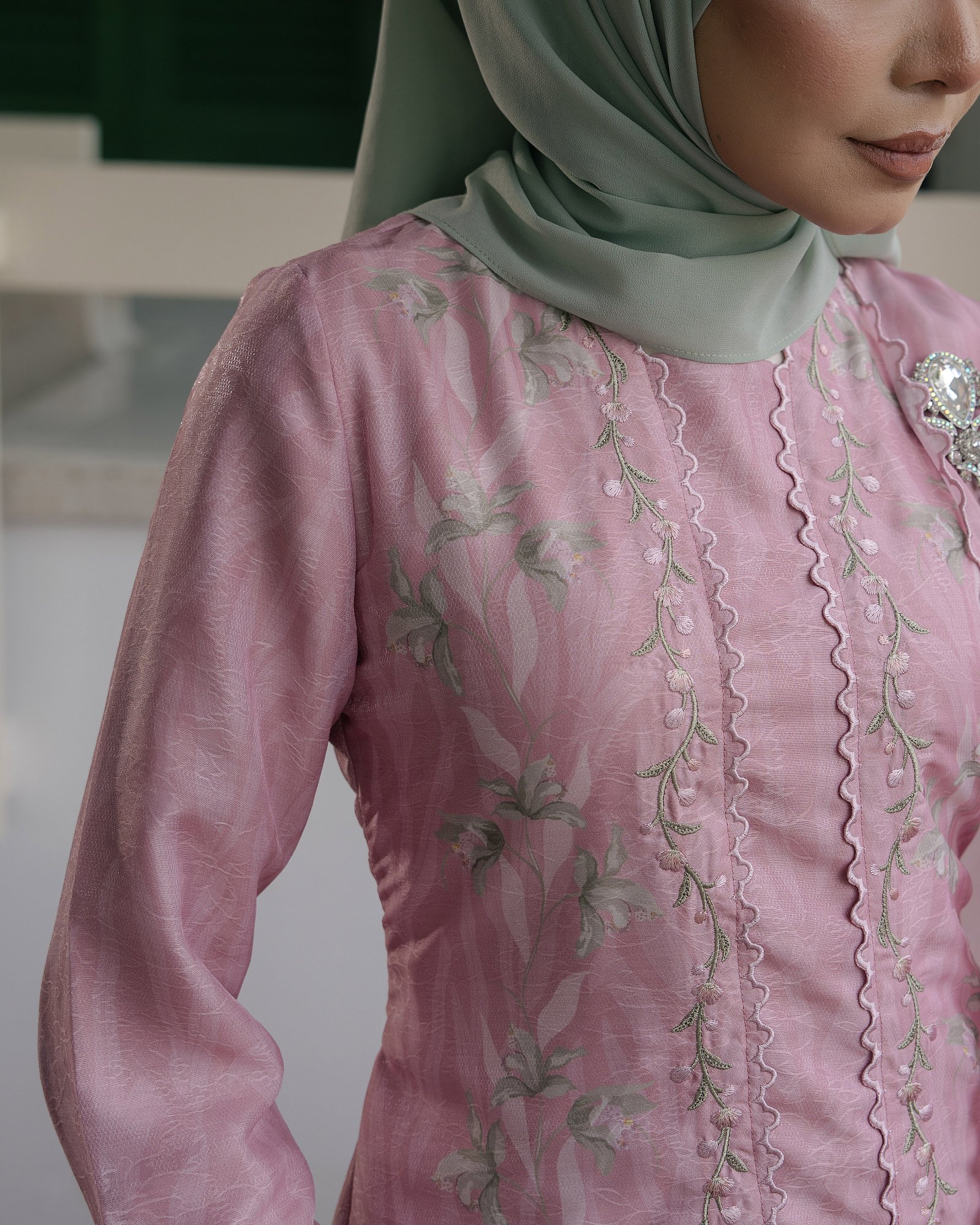 LILY KURUNG - STRAWBERRY MATCHA
