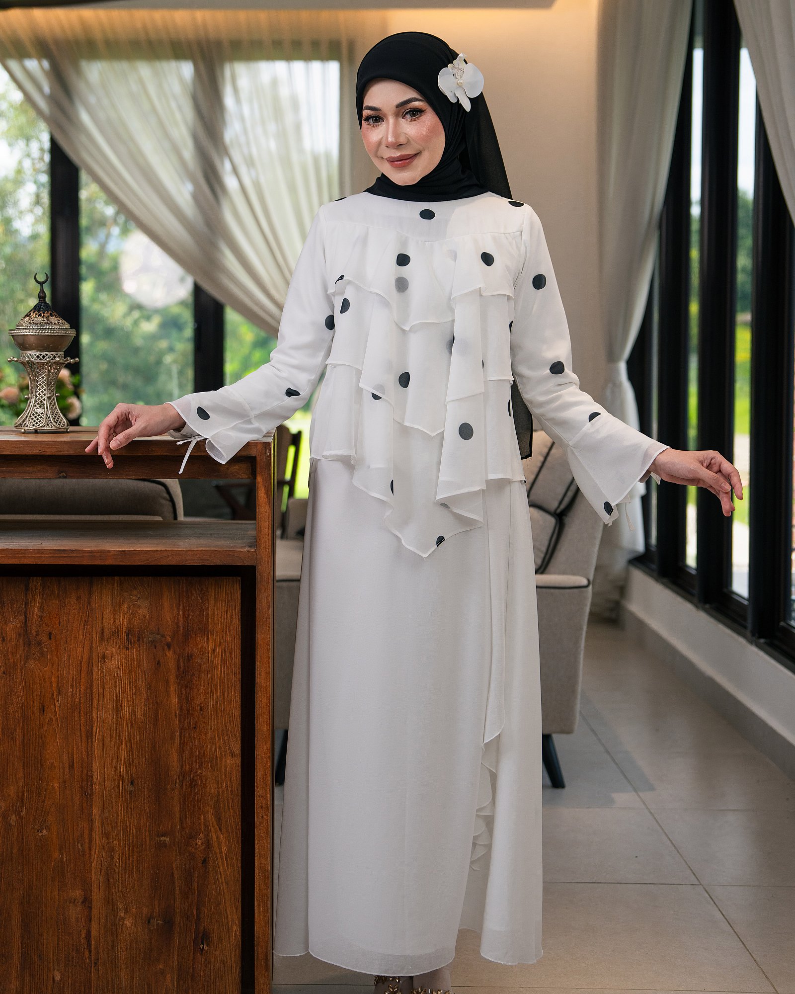 GISELLE BLOUSE - OFF WHITE