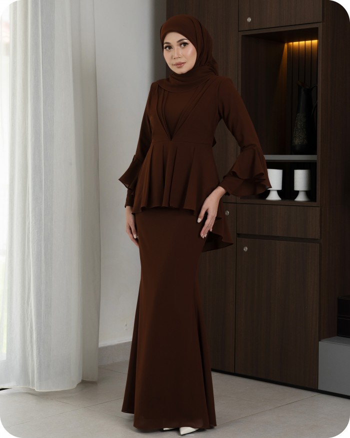 ROSY PEPLUM - RICH BROWN