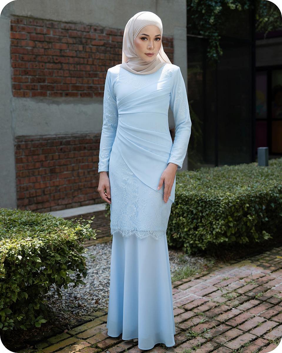 DELUNA KURUNG - BABY BLUE DELUNA KURUNG - BABY BLUE