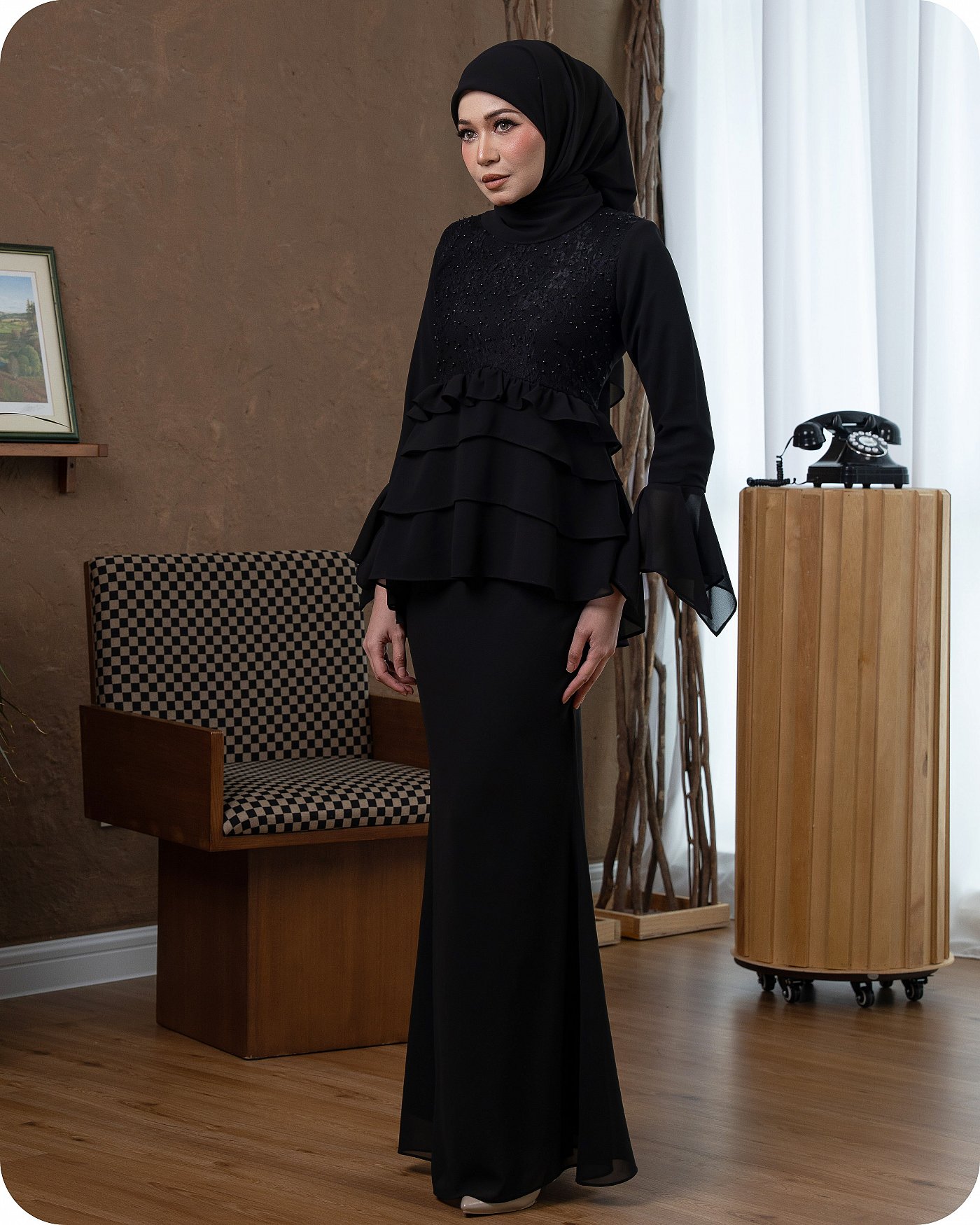 FREEYA PEPLUM - BLACK FREEYA PEPLUM - BLACK