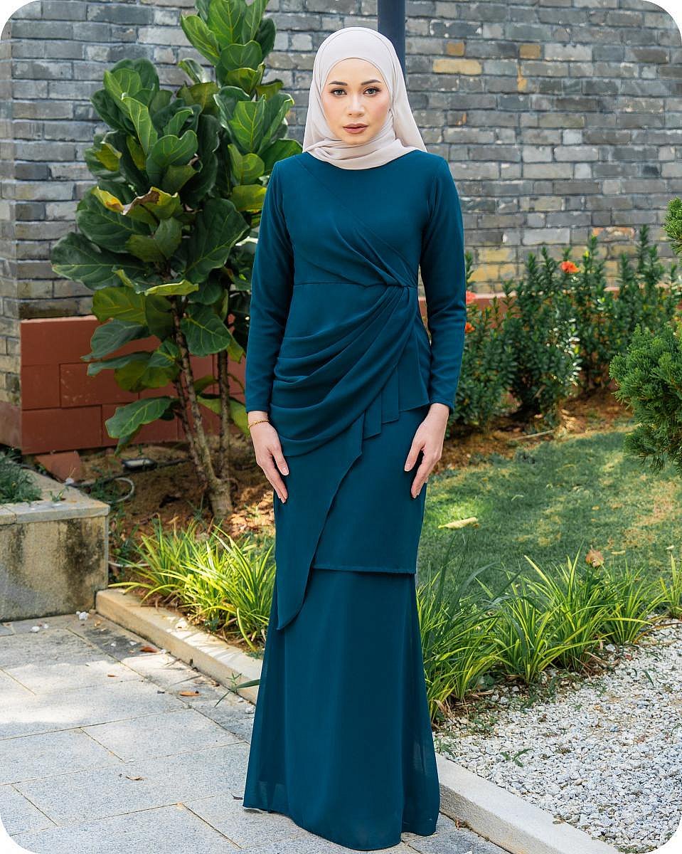 SERENA KURUNG - EMERALD GREEN