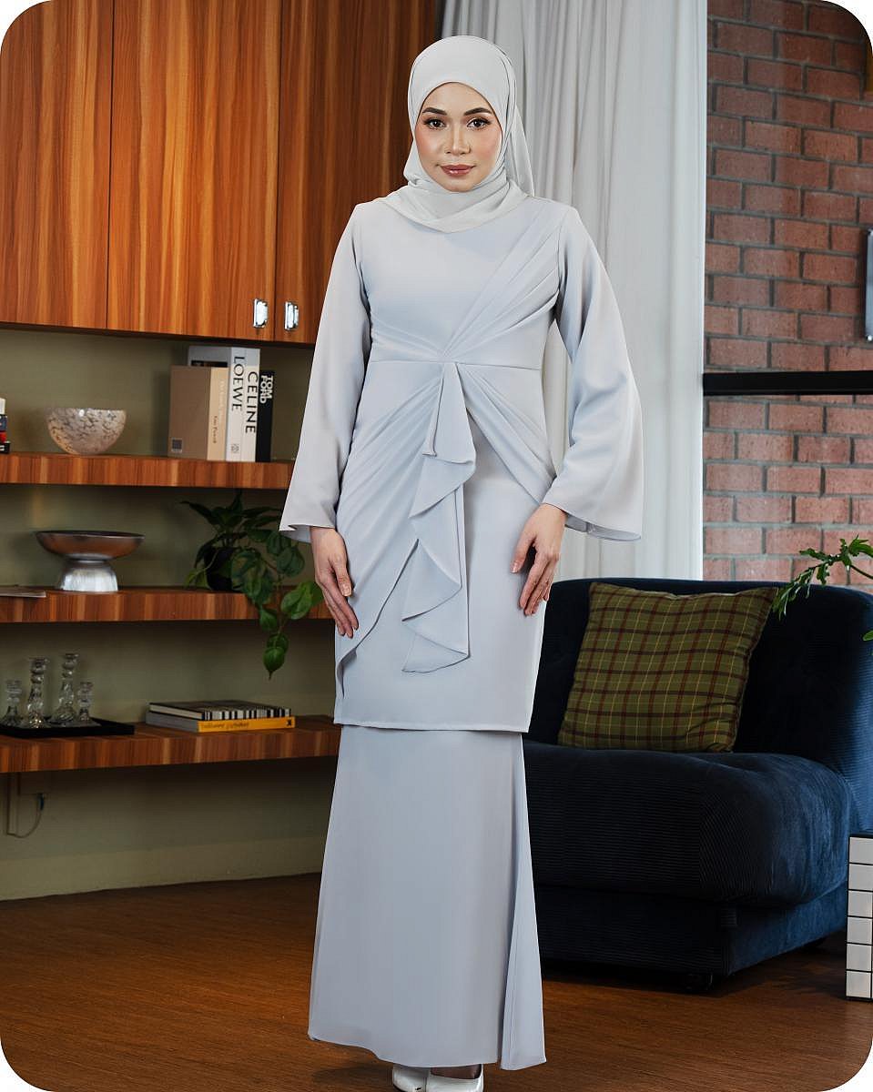 SCARLETT KURUNG - LIGHT GREY