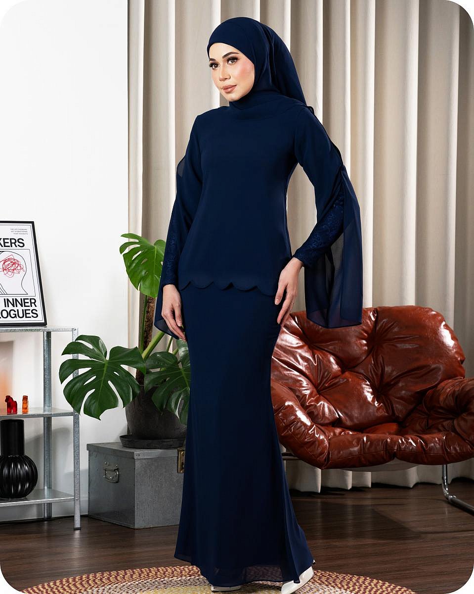 JENESSA KURUNG - NAVY BLUE