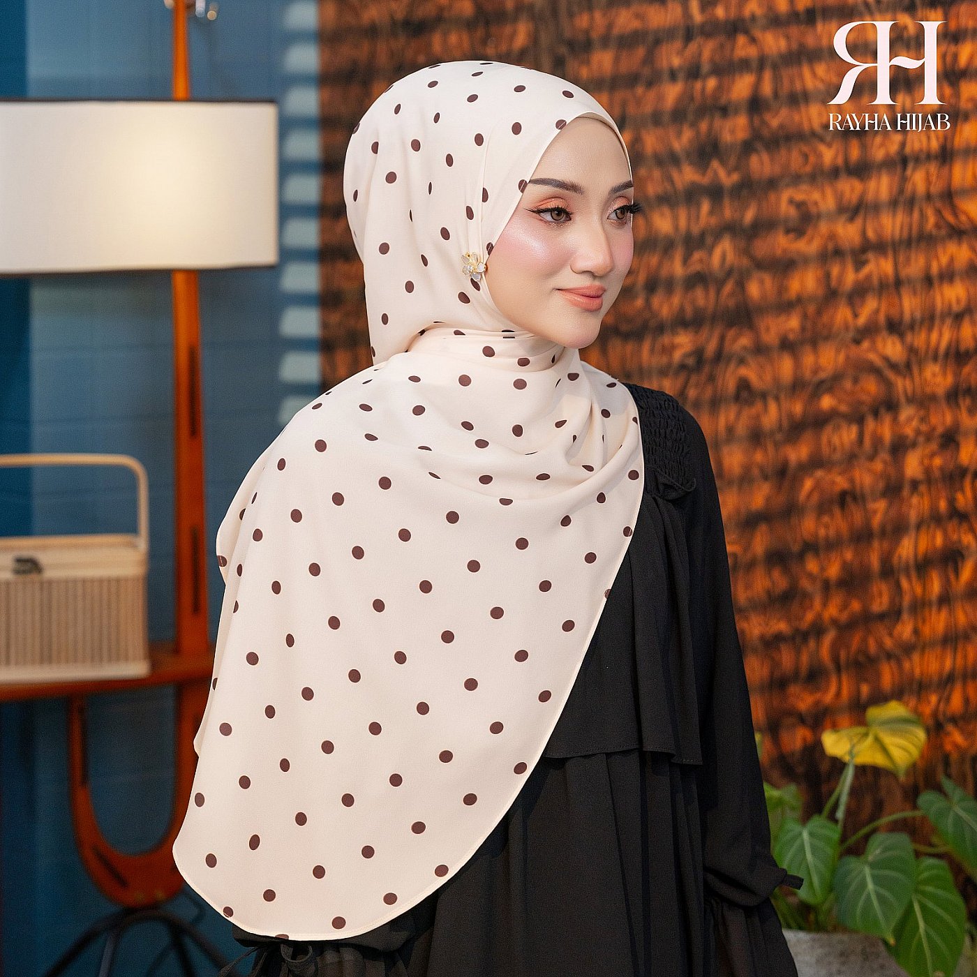 POLKADOT HOODIE SHAWL - ALMOND