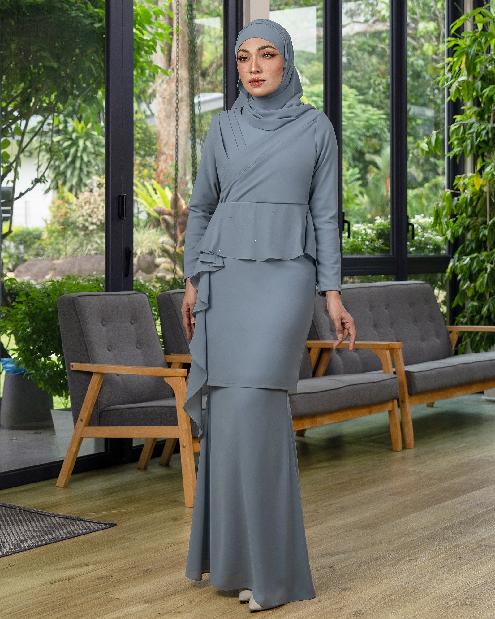HELENA KURUNG - ASH BLUE