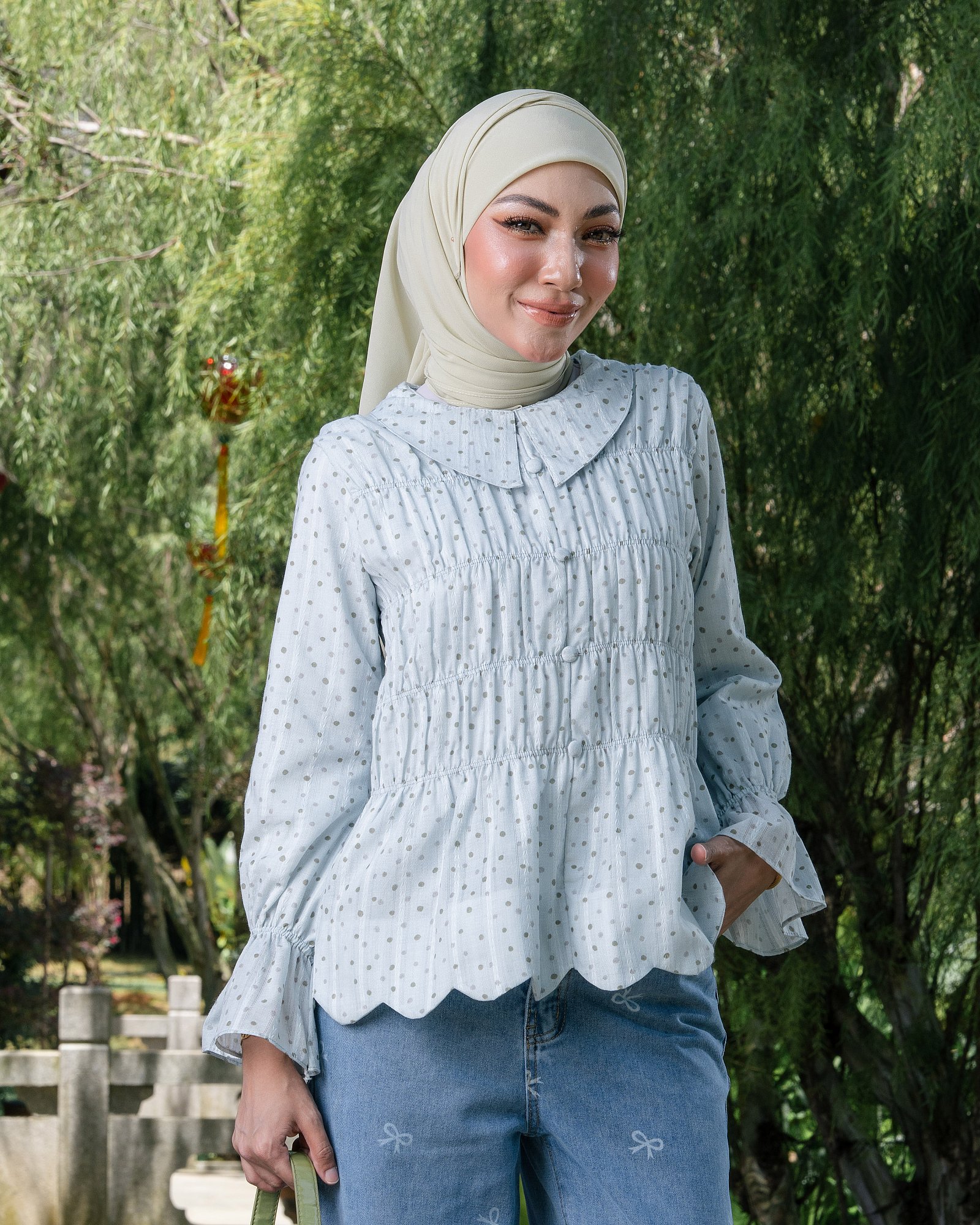 DORA BLOUSE - MUTED GREEN