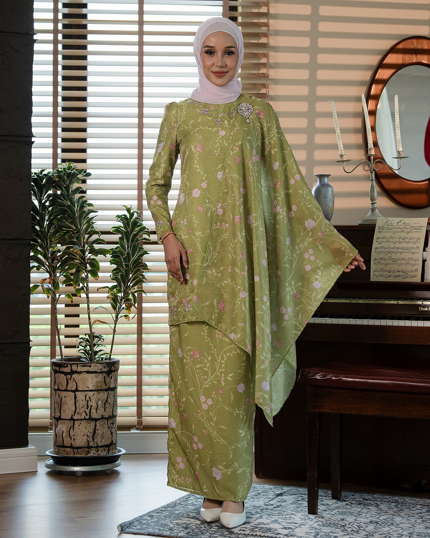 SEIRRA KURUNG - LIME GREEN SEIRRA KURUNG - LIME GREEN