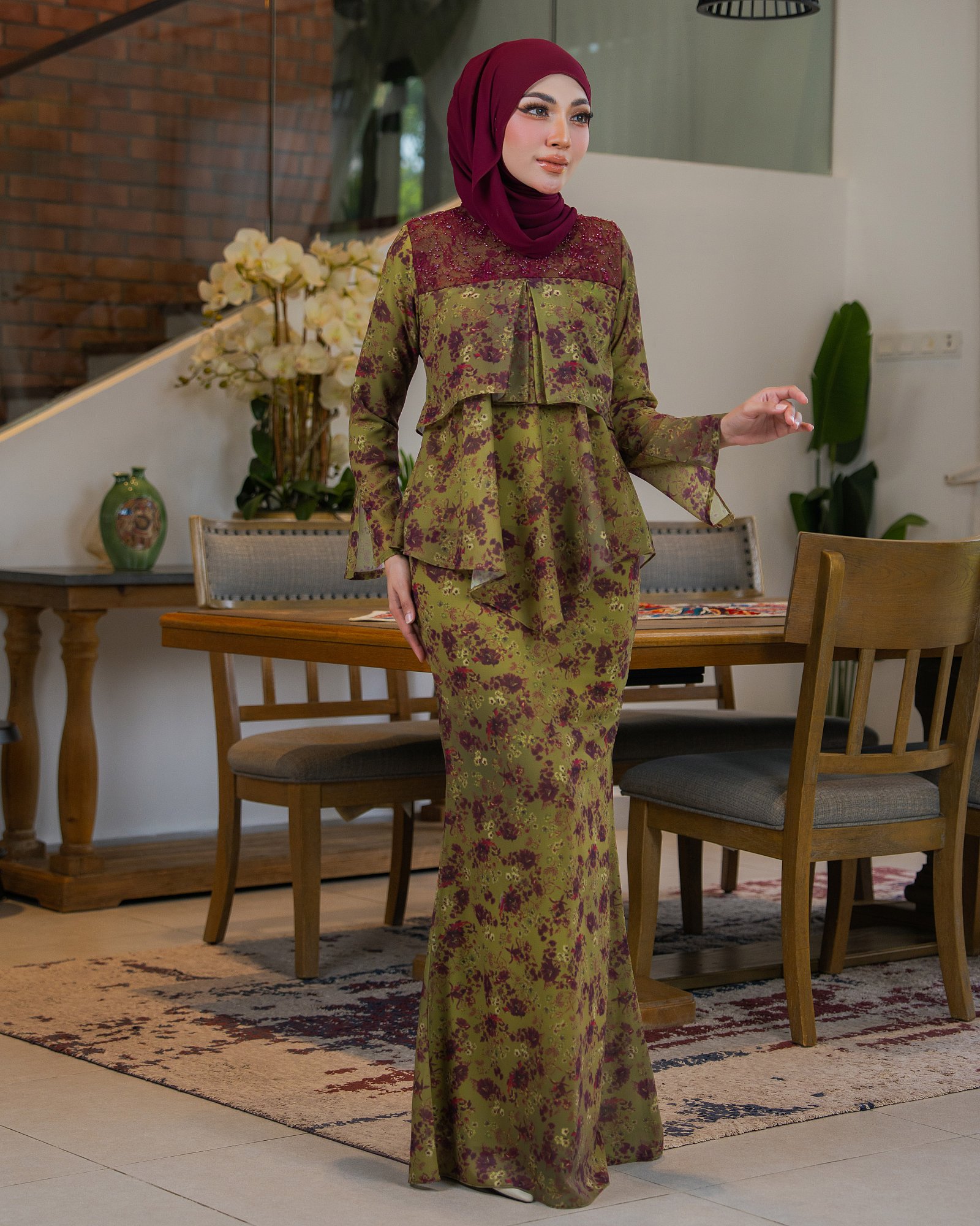 ELORA KURUNG - OLIVE CHERRY ELORA KURUNG - OLIVE CHERRY