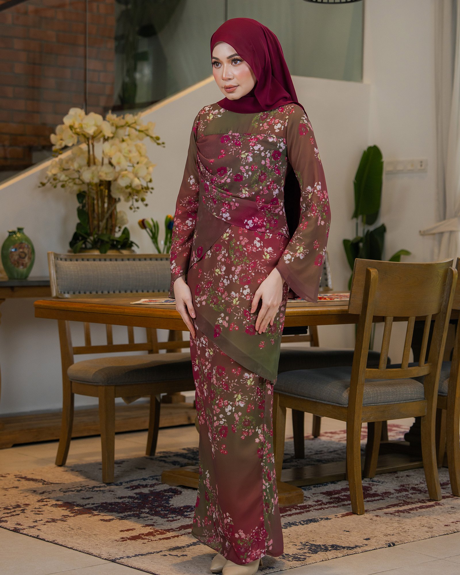 LILIANA KURUNG - OLIVE CHERRY LILIANA KURUNG - OLIVE CHERRY