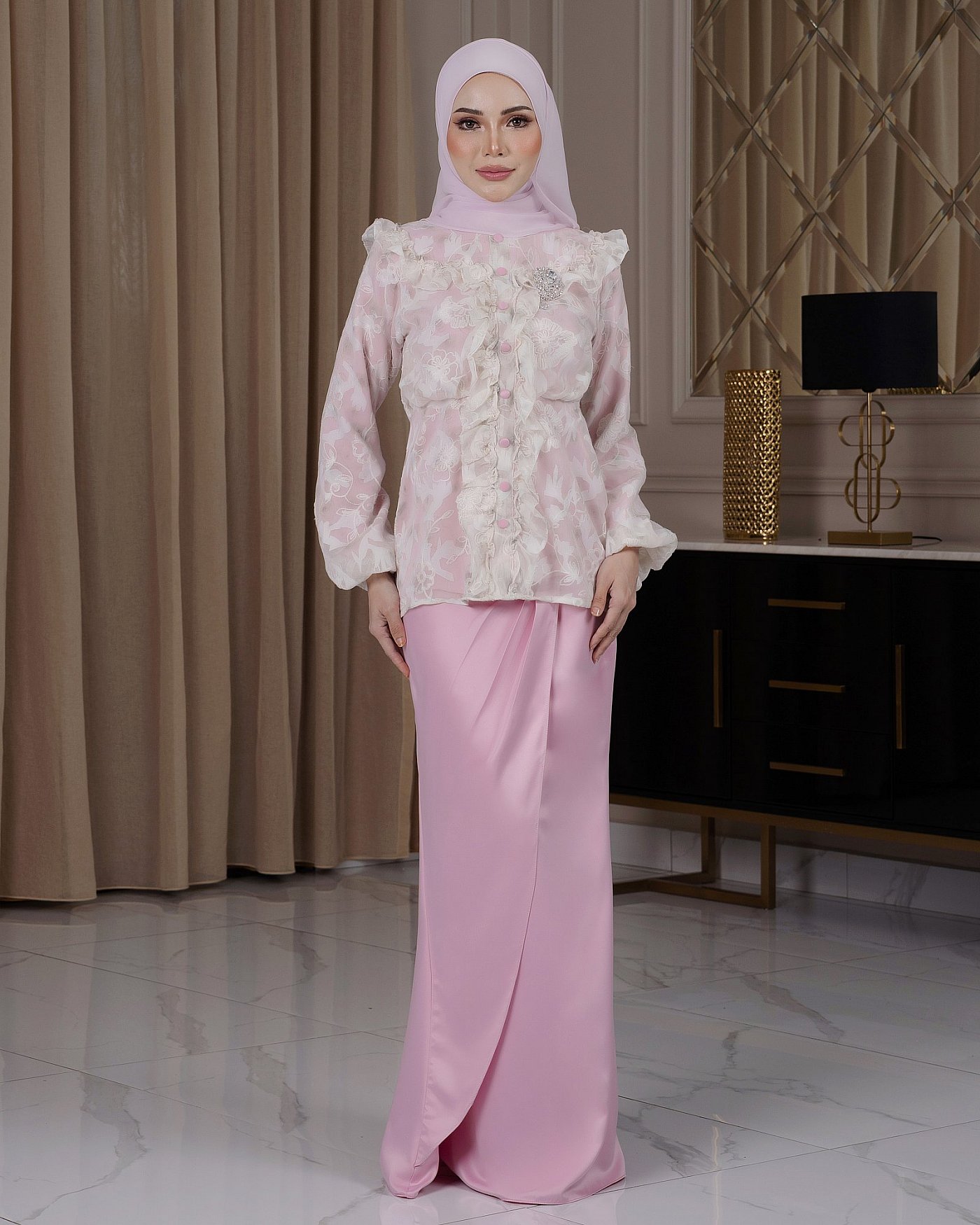 LAVINIA KURUNG - STRAWBERRY PINK