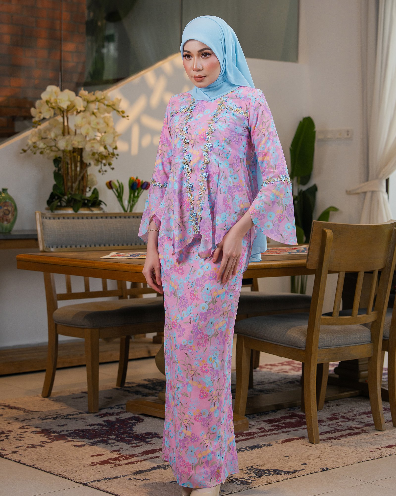 ROSE KURUNG - PADDLE POP ROSE KURUNG - PADDLE POP